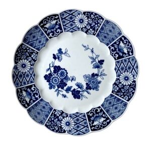 Blue Imari Lipper & Mann Dinner Plate 10.5” Scalloped Blue White Japan